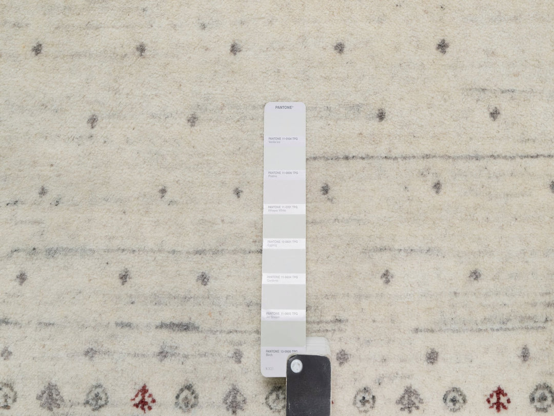 7'9" x 9'8" New Hand Knotted Ivory Wool Rectangle Oriental Rug - MOA10291218