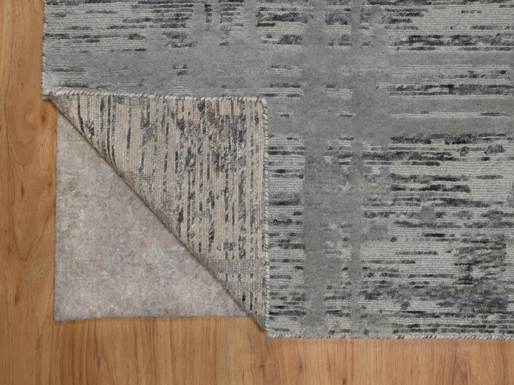 8'1" x 9'11" New Hand Knotted Grey Wool Rectangle Oriental Rug - MOA10291283