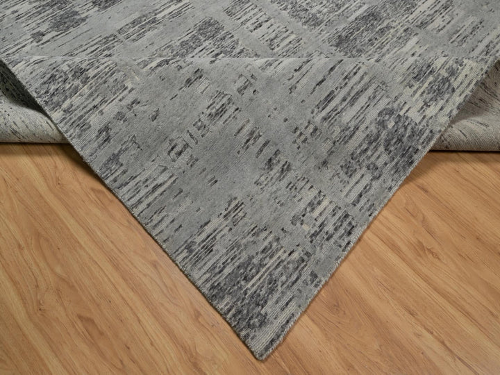 8'1" x 9'11" New Hand Knotted Grey Wool Rectangle Oriental Rug - MOA10291283