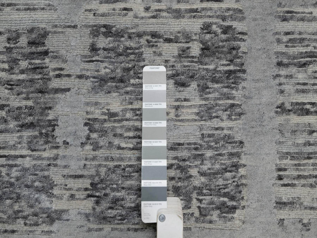 8'1" x 9'11" New Hand Knotted Grey Wool Rectangle Oriental Rug - MOA10291283