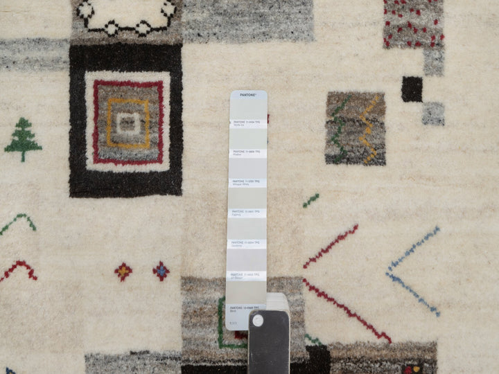 2'5" x 4'9" New Hand Knotted Ivory Wool Runner Oriental Rug - MOA10291318