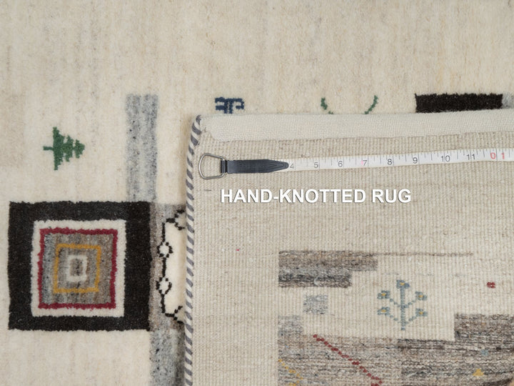 2'5" x 4'9" New Hand Knotted Ivory Wool Runner Oriental Rug - MOA10291318