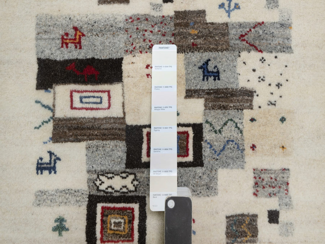 2'1" x 3'1" New Hand Knotted Ivory Wool Rectangle Oriental Rug - MOA10291323