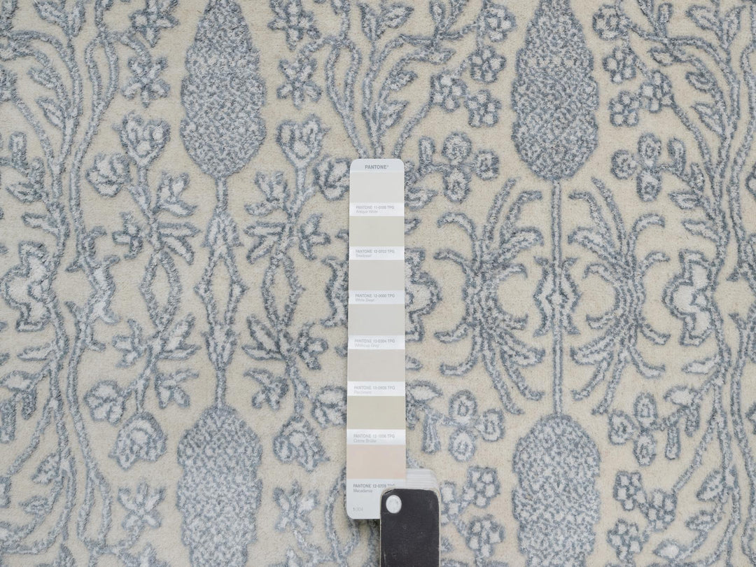 8'11" x 12'1" New Hand Knotted Ivory Wool & Silk Rectangle Oriental Rug - MOA10291353