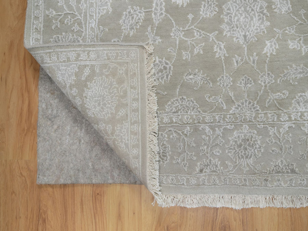 4'1" x 6'1" New Hand Knotted Grey Wool & Silk Rectangle Oriental Rug - MOA10291355