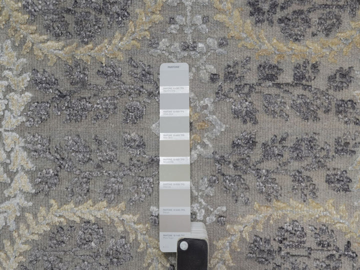 7'10" x 9'11" New Hand Knotted Grey Wool & Silk Rectangle Oriental Rug - MOA10291414