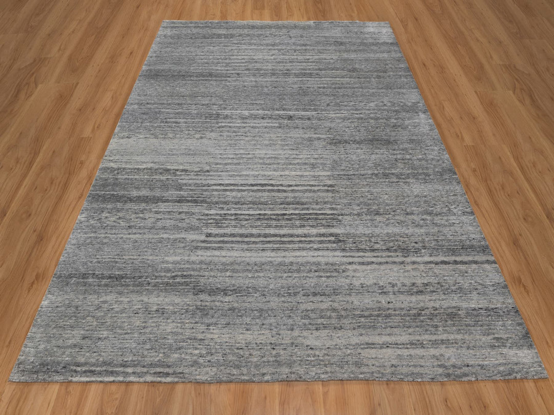8'0" x 9'10" New Hand Knotted Grey Wool Rectangle Oriental Rug - MOA10291418