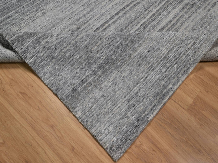 8'0" x 9'10" New Hand Knotted Grey Wool Rectangle Oriental Rug - MOA10291418