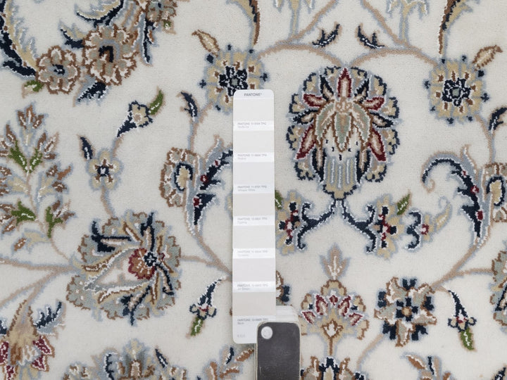 5'9" x 9'2" New Hand Knotted Ivory Wool & Silk Rectangle Oriental Rug - MOA10291525