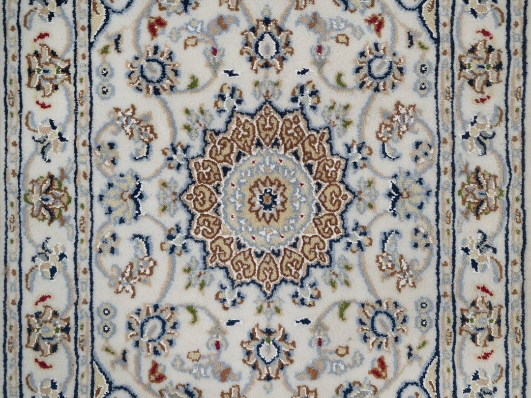 2'0" x 3'1" New Hand Knotted Ivory Wool & Silk Rectangle Oriental Rug - MOA10291539