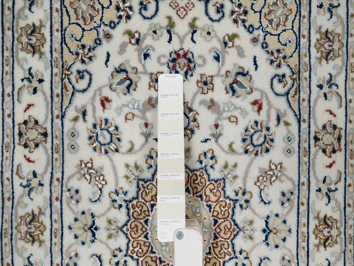 2'0" x 3'2" New Hand Knotted Ivory Wool & Silk Rectangle Oriental Rug - MOA10291540