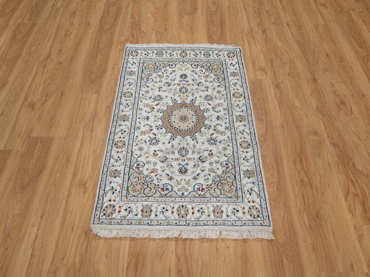 2'7" x 4'0" New Hand Knotted Ivory Wool & Silk Rectangle Oriental Rug - MOA10291542