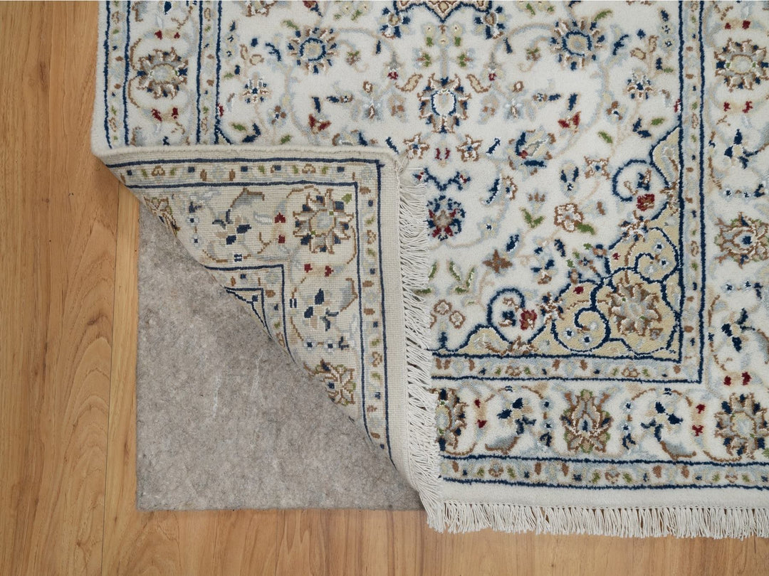 2'7" x 4'0" New Hand Knotted Ivory Wool & Silk Rectangle Oriental Rug - MOA10291542