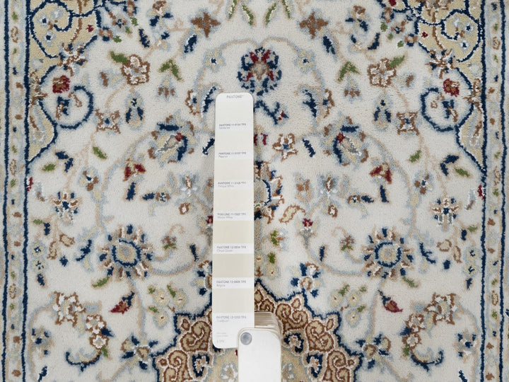 2'7" x 4'0" New Hand Knotted Ivory Wool & Silk Rectangle Oriental Rug - MOA10291542