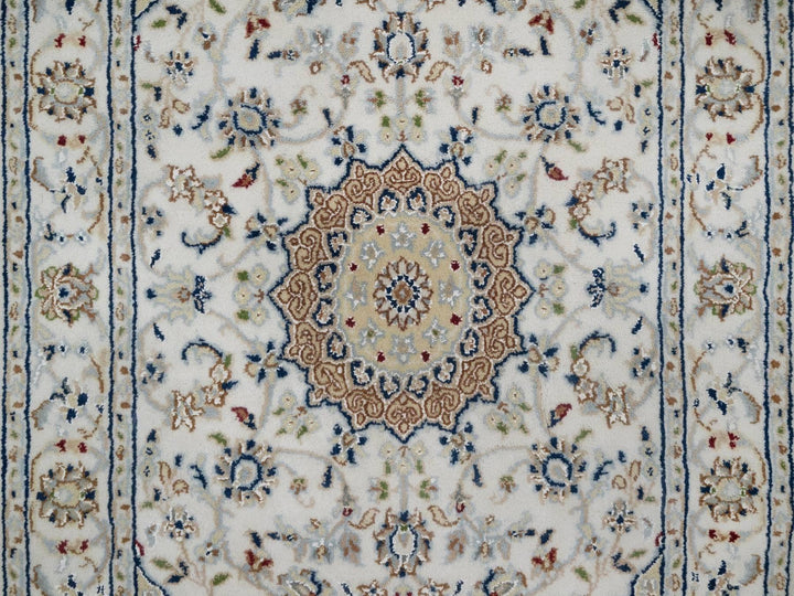 2'7" x 4'0" New Hand Knotted Ivory Wool & Silk Rectangle Oriental Rug - MOA10291542