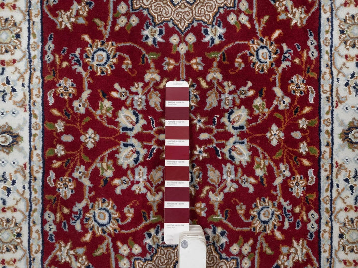2'6" x 6'0" New Hand Knotted Red Wool & Silk Runner Oriental Rug - MOA10291552