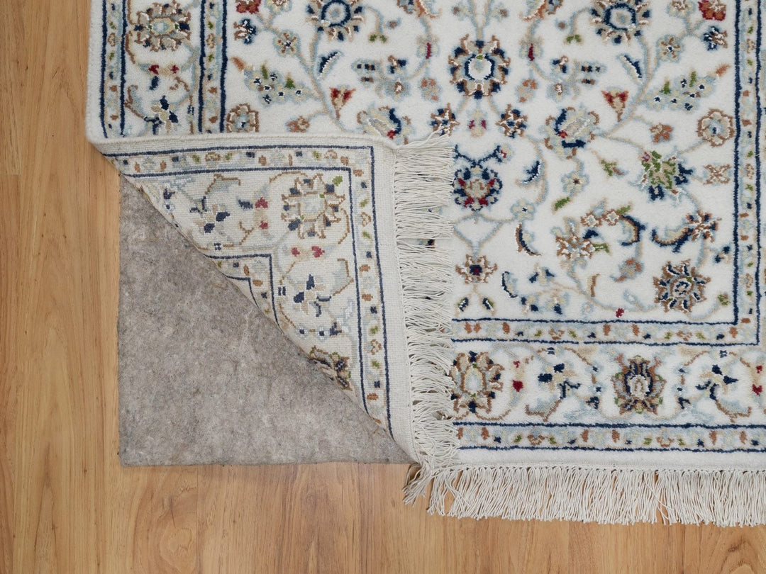 2'8" x 10'2" New Hand Knotted Ivory Wool & Silk Runner Oriental Rug - MOA10291558