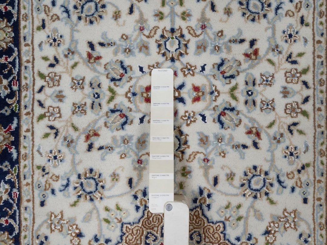 2'8" x 10'3" New Hand Knotted Ivory Wool & Silk Runner Oriental Rug - MOA10291559