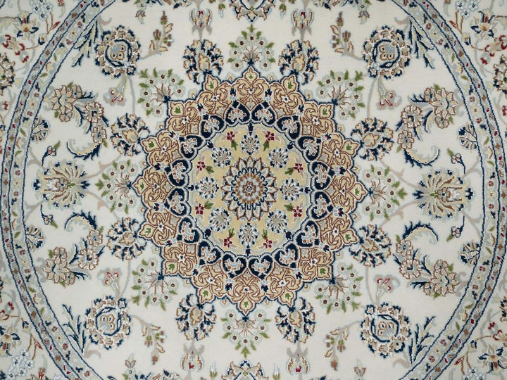 5'11" x 5'11" New Hand Knotted Ivory Wool & Silk Round Oriental Rug - MOA10291561