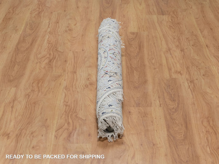 5'2" x 5'2" New Hand Knotted Ivory Wool & Silk Round Oriental Rug - MOA10291564