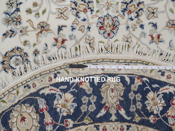 4'10" x 4'11" New Hand Knotted Ivory Wool & Silk Round Oriental Rug - MOA10291580