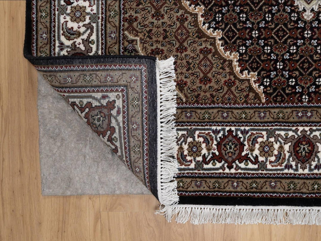 5'0" x 7'0" New Hand Knotted Black Wool Rectangle Oriental Rug - MOA10291587