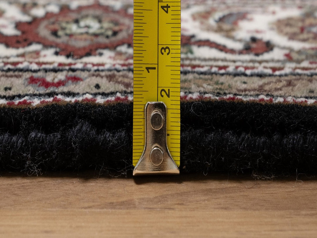 4'9" x 6'9" New Hand Knotted Black Wool Rectangle Oriental Rug - MOA10291588