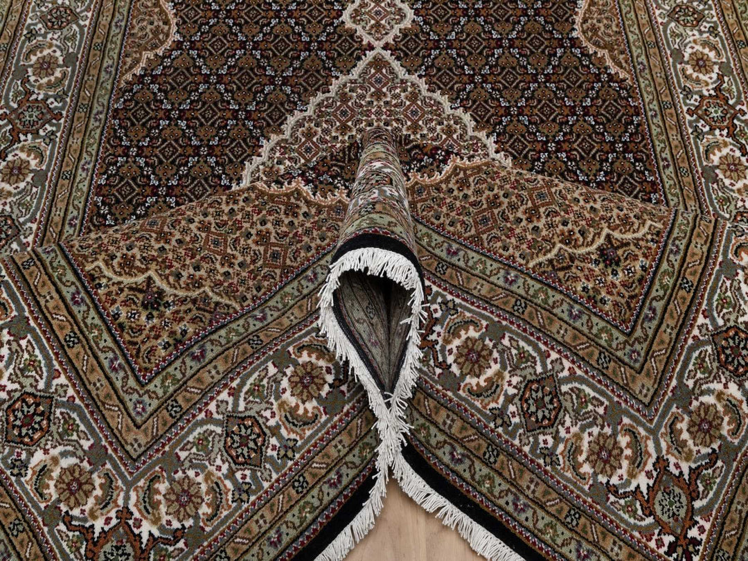 5'11" x 9'1" New Hand Knotted Black Wool Rectangle Oriental Rug - MOA10291597