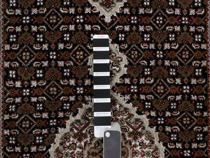 2'9" x 7'11" New Hand Knotted Black Wool Runner Oriental Rug - MOA10291612