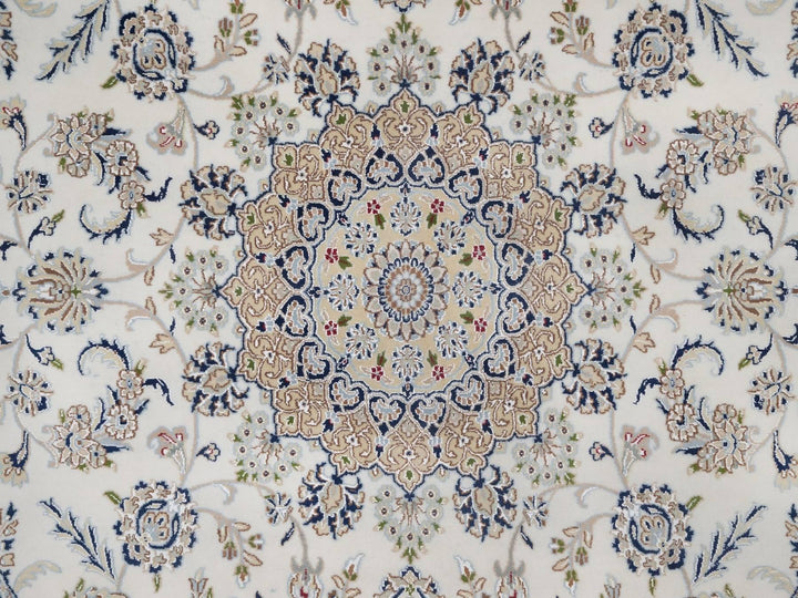 8'0" x 8'0" New Hand Knotted Ivory Wool & Silk Round Oriental Rug - MOA10291617