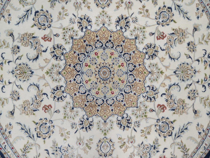 8'2" x 8'2" New Hand Knotted Ivory Wool & Silk Round Oriental Rug - MOA10291625