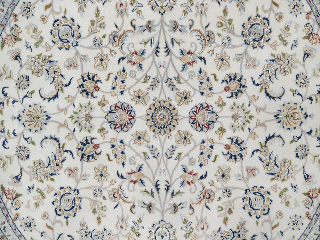 7'10" x 7'10" New Hand Knotted Ivory Wool & Silk Round Oriental Rug - MOA10291626