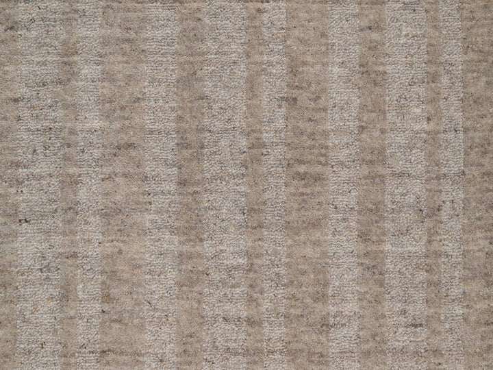 2'6" x 8'0" New Hand Loomed Brown Wool Runner Oriental Rug - MOA10291660