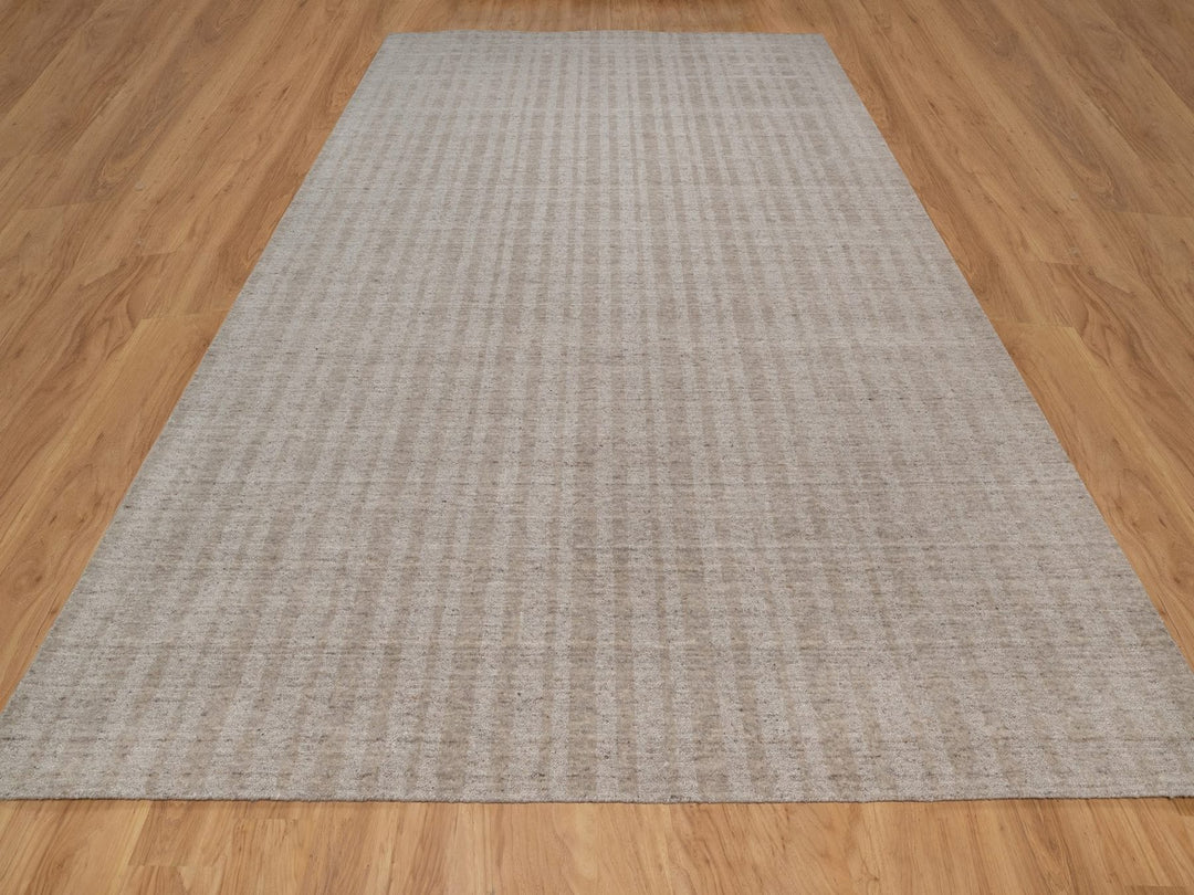 9'11" x 14'0" New Hand Loomed Brown Wool Rectangle Oriental Rug - MOA10291661