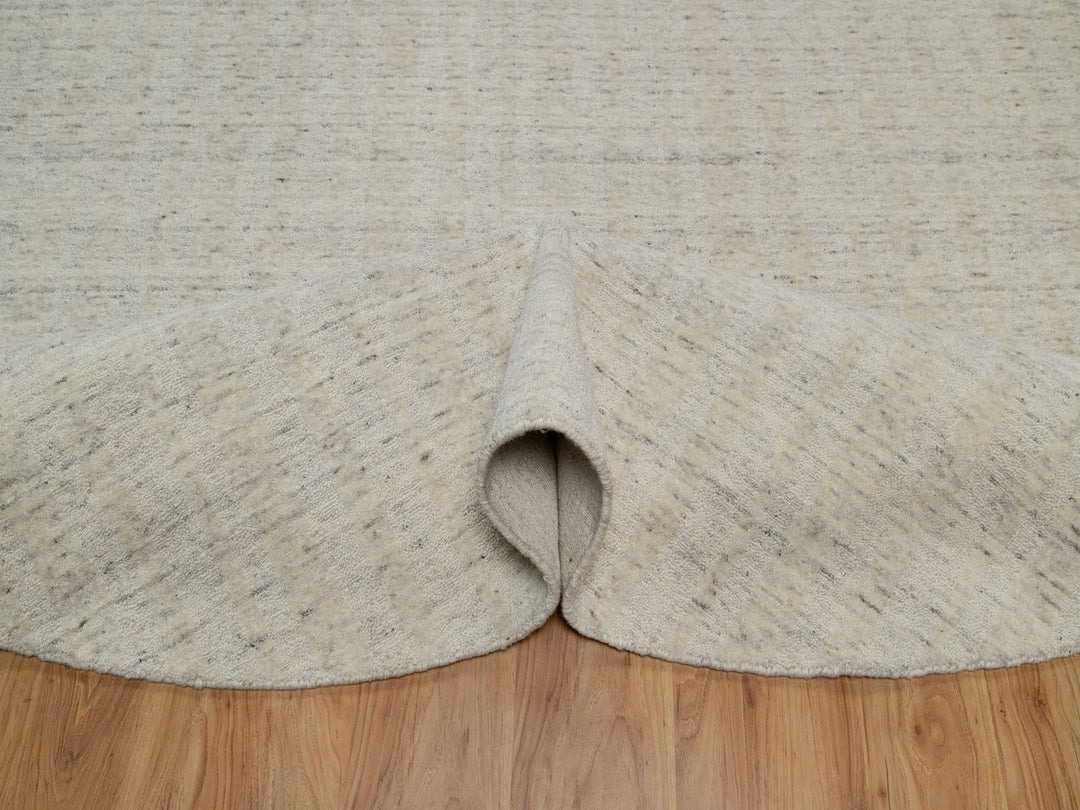 7'11" x 7'11" New Hand Loomed Ivory Wool Round Oriental Rug - MOA10291676
