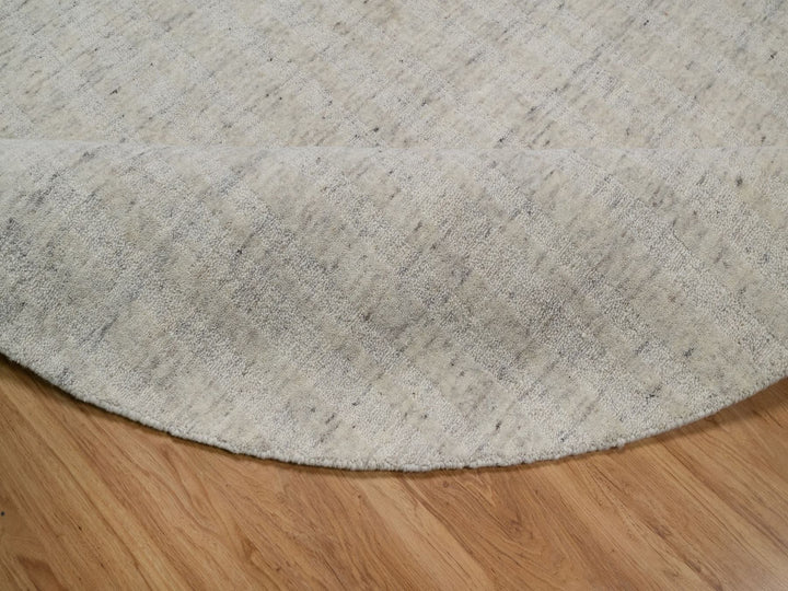 7'11" x 7'11" New Hand Loomed Ivory Wool Round Oriental Rug - MOA10291676