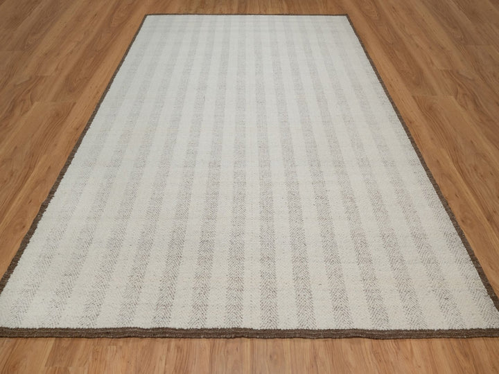 9'3" x 12'0" New Hand Woven Ivory Wool Rectangle Oriental Rug - MOA10291717