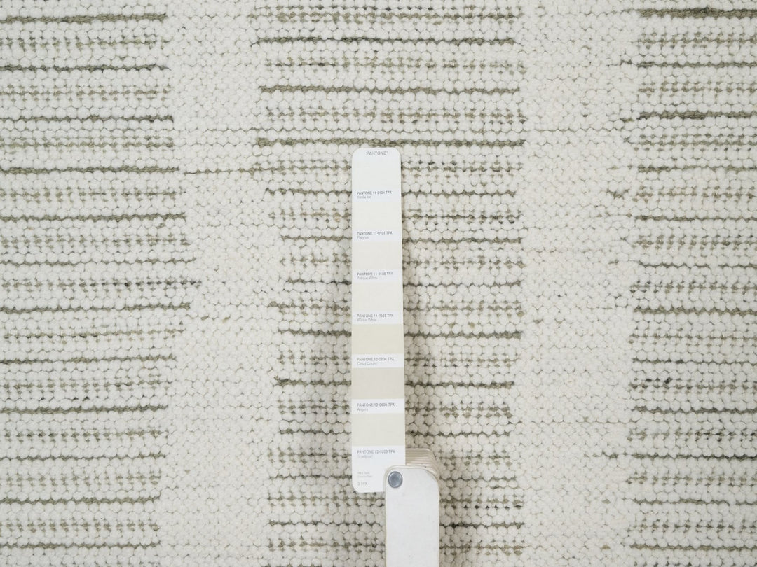 8'0" x 9'11" New Hand Woven Ivory Wool Rectangle Oriental Rug - MOA10291729