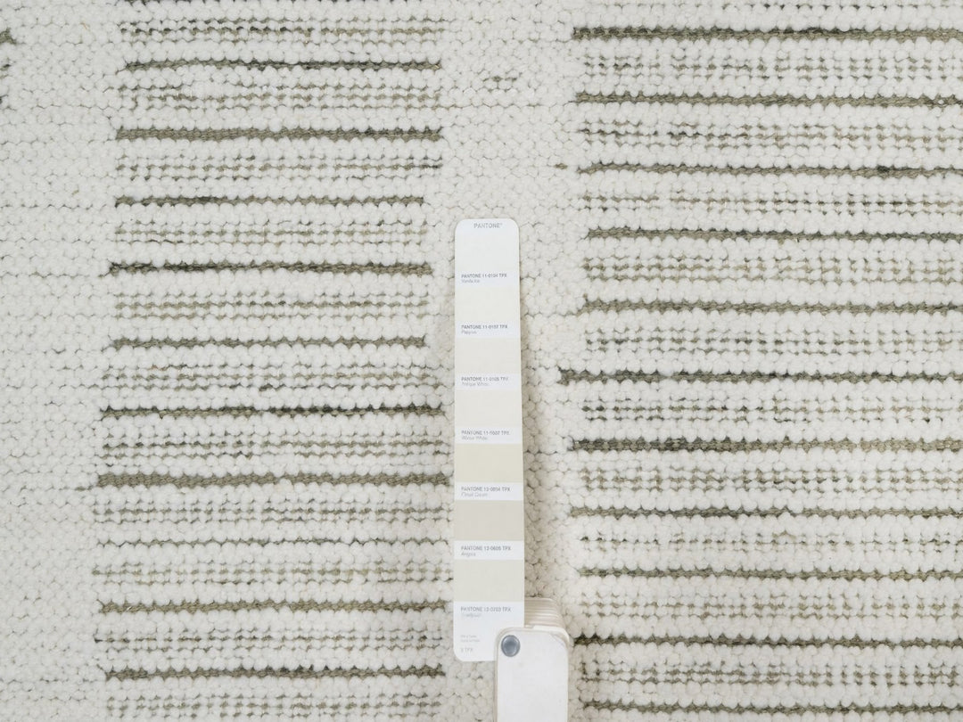 9'0" x 12'1" New Hand Woven Ivory Wool Rectangle Oriental Rug - MOA10291735