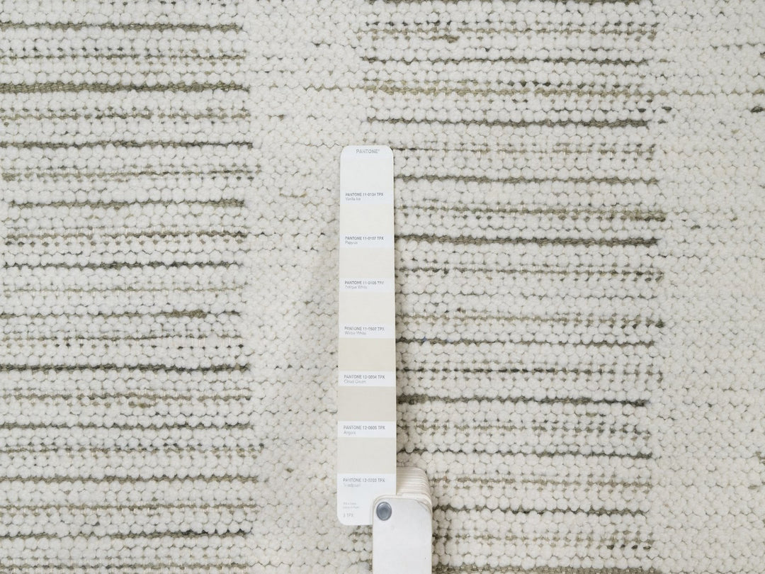 10'0" x 14'1" New Hand Woven Ivory Wool Rectangle Oriental Rug - MOA10291736