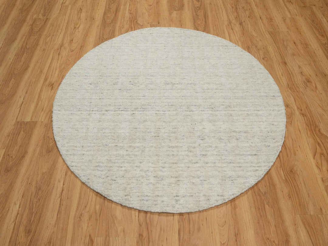4'11" x 4'11" New Hand Loomed Ivory Wool Round Oriental Rug - MOA10291793