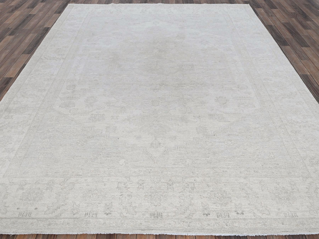 8'0" x 9'9" New Hand Knotted Ivory Wool Rectangle Oriental Rug - MOA102917