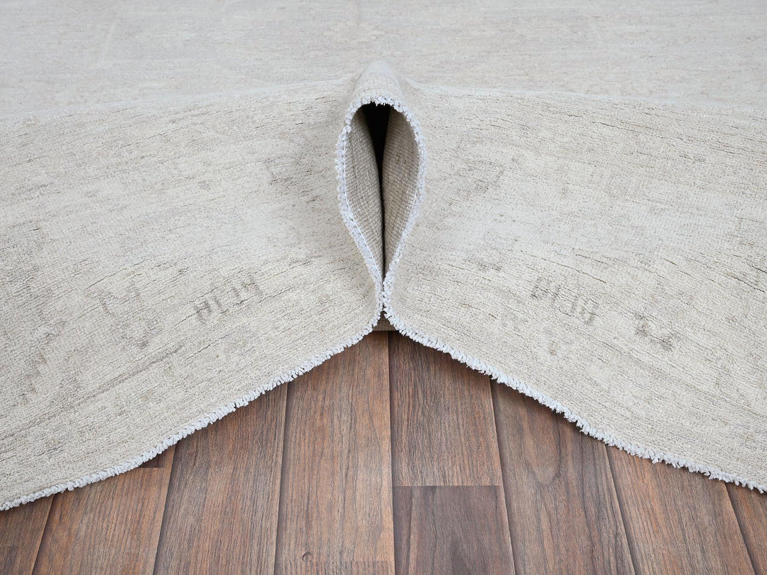 8'0" x 9'9" New Hand Knotted Ivory Wool Rectangle Oriental Rug - MOA102917