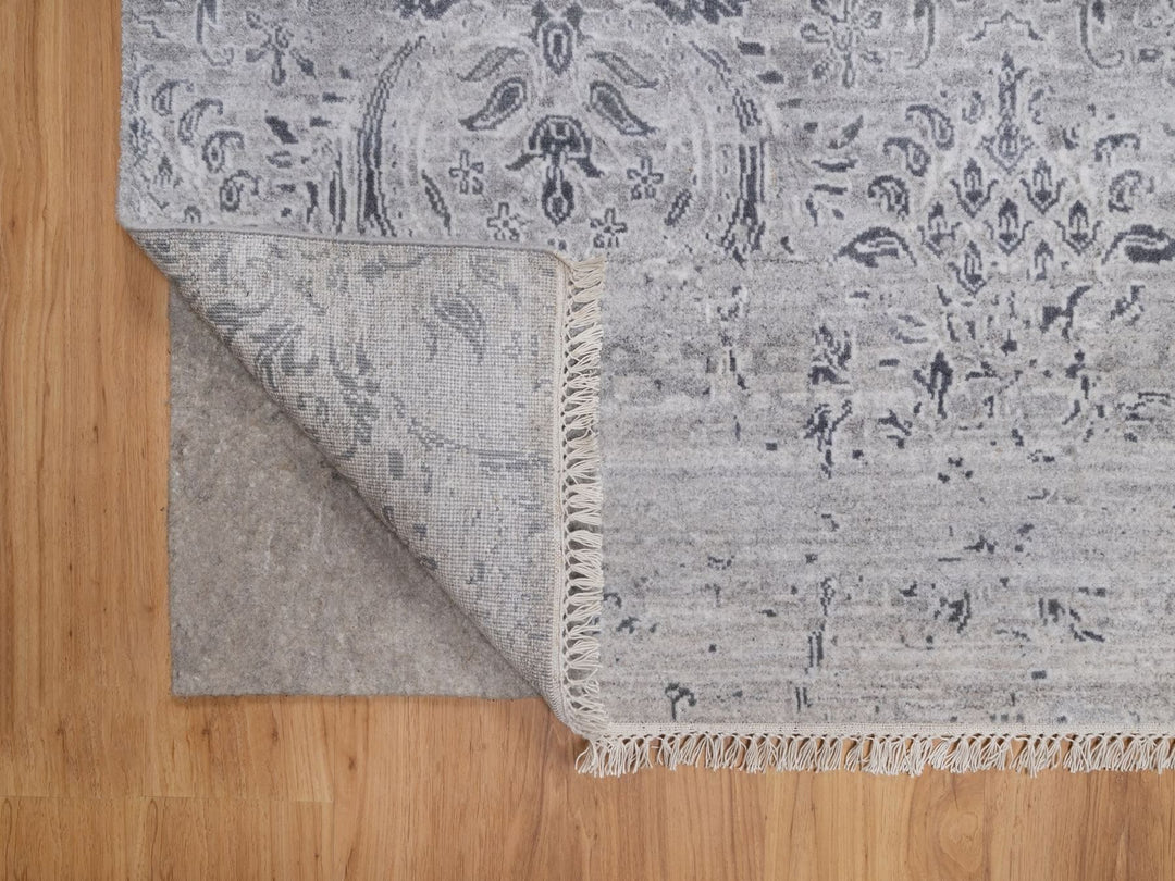 7'10" x 10'0" New Hand Knotted Grey Wool & Silk Rectangle Oriental Rug - MOA10291801