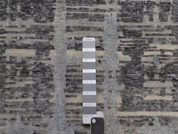 2'6" x 14'0" New Hand Knotted Grey Wool Runner Oriental Rug - MOA10291810