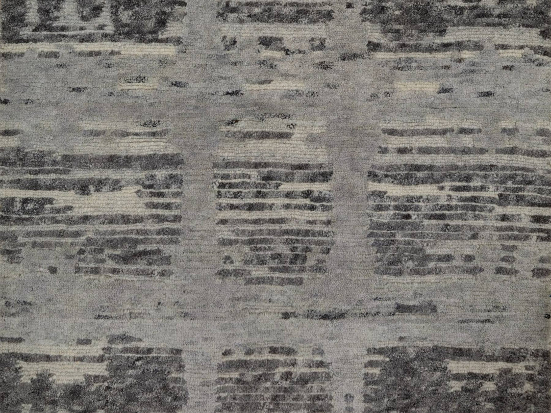 2'0" x 3'1" New Hand Knotted Grey Wool Rectangle Oriental Rug - MOA10291811