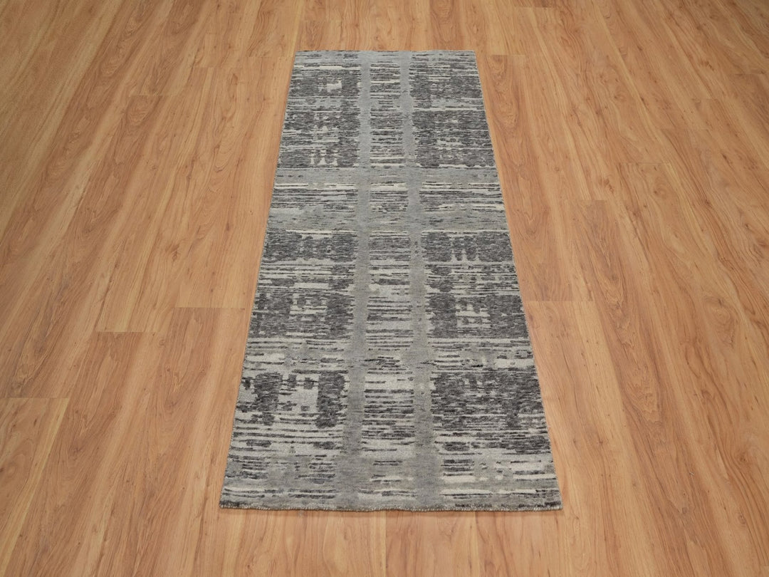 2'5" x 6'2" New Hand Knotted Grey Wool Runner Oriental Rug - MOA10291813