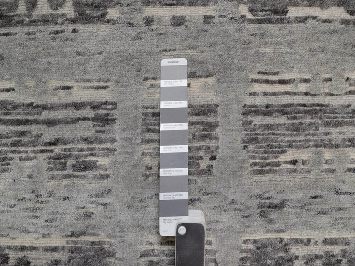 2'5" x 6'2" New Hand Knotted Grey Wool Runner Oriental Rug - MOA10291813