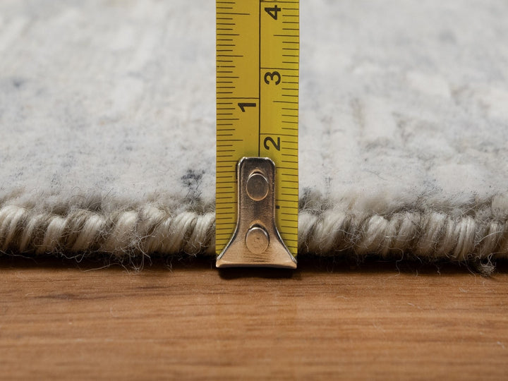 2'6" x 6'3" New Hand Knotted Grey Wool Runner Oriental Rug - MOA10291814