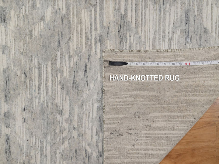 2'6" x 6'3" New Hand Knotted Grey Wool Runner Oriental Rug - MOA10291814